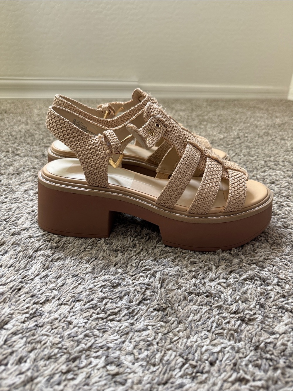 Platform Sandals - Picture 2 of 6